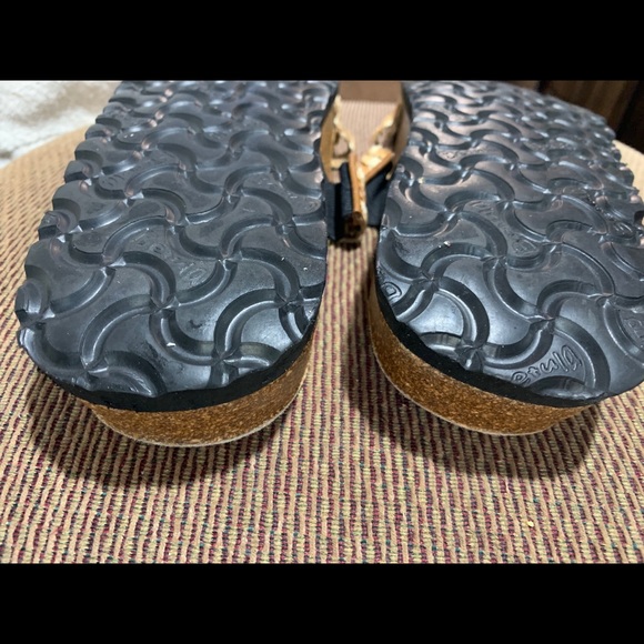 Betula by Birkenstock was bogota slip on sandals size 9 - Picture 6 of 7